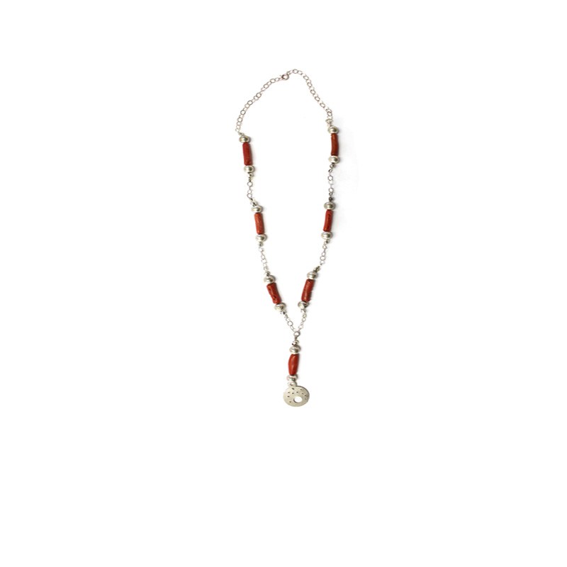 Necklace ethics in coral