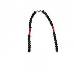 Collier de corail noir et rouge