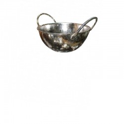 Copper basin with handle